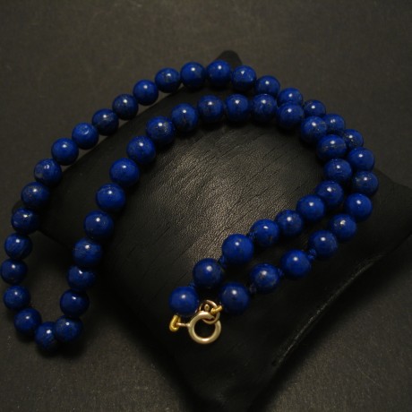 8mm-lapis-lazuli-bead-necklace-gold-04473.jpg