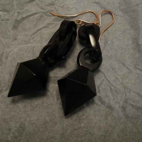 jet-ear-pendants-victorian-antique-09910.jpg