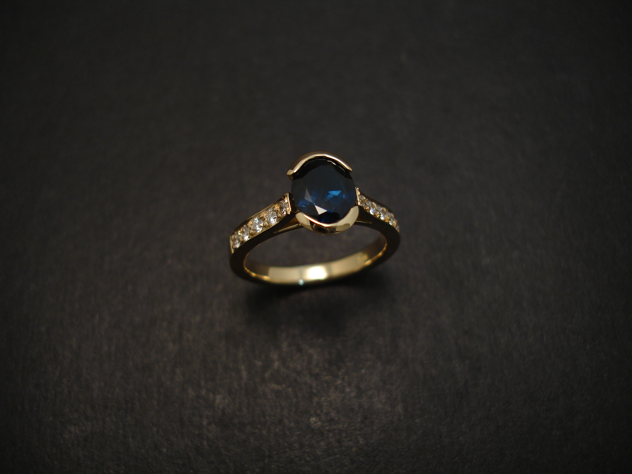 sapphire engagement rings australia