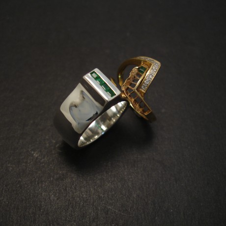 custom-silver-ring-emeralds-07194.jpg