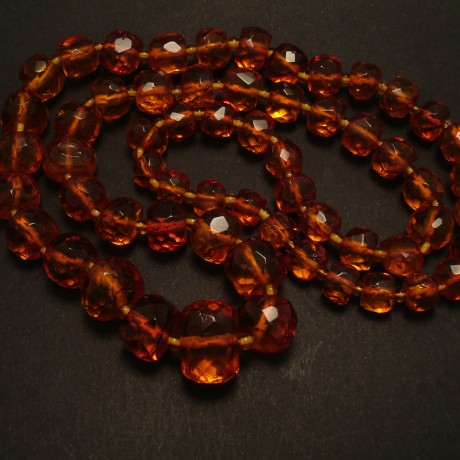 facetted-antique-english-amber-necklace-02627.jpg