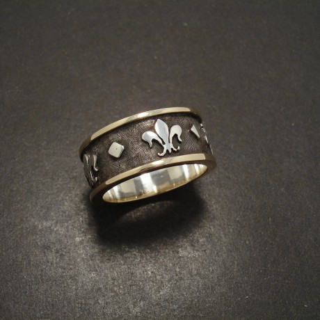 man's-ring-silver-gold-fleur-de-lys-05998.jpg