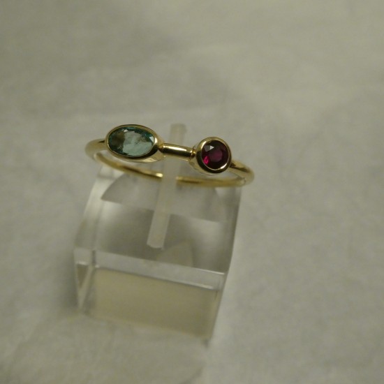 precious-emerald-ruby-18ctgold-ring-40638.jpg