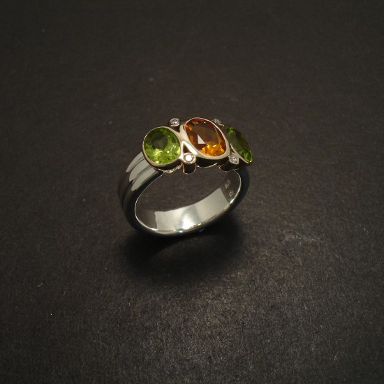 coloured-gemstones-citrine-peridot-diamond-ring-gold-silver-05793.jpg