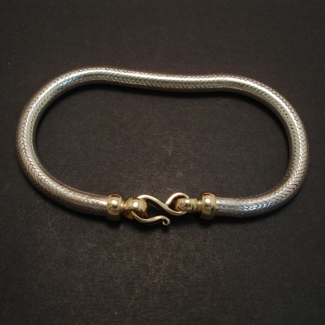 custom-made-gold-finish-silver-snake-bracelet-07819.jpg