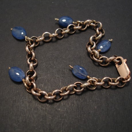 sapphire-pebbles-9ctrose-gold-bracelet-08055.jpg