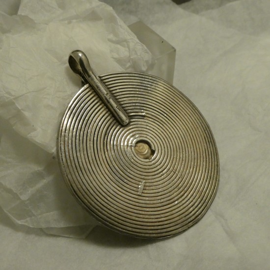 leo-silver-18ctgold-disc-pendant-50658.jpg