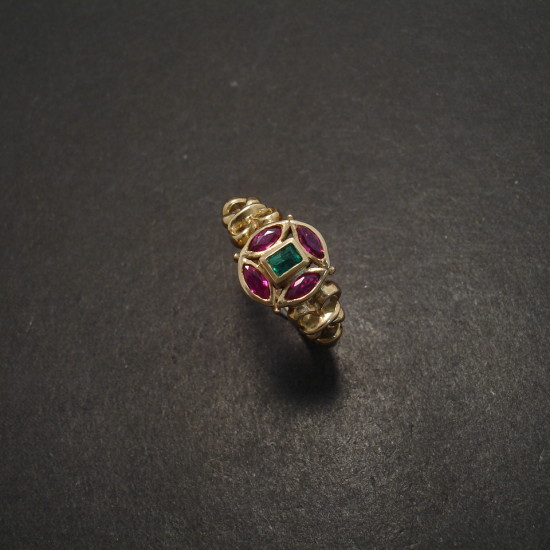 bright-ruby-4marquise-bag-emerald-9ctgold-ring-06032.jpg