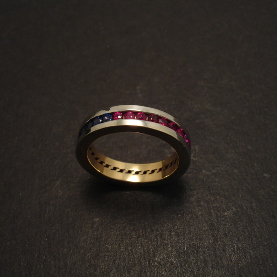 eternity-sapphire-ruby-18ctgold-ring-08806.jpg