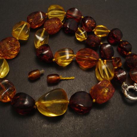 customer-amber-bead-necklace-redone-09069.jpg