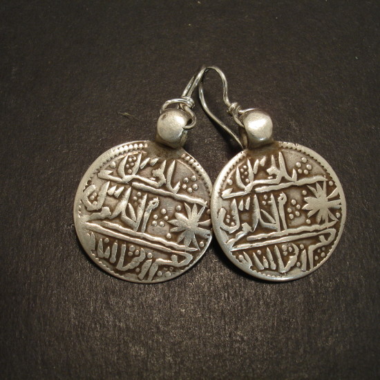 mughal-silver-coin-earrings-tribal-09197.jpg