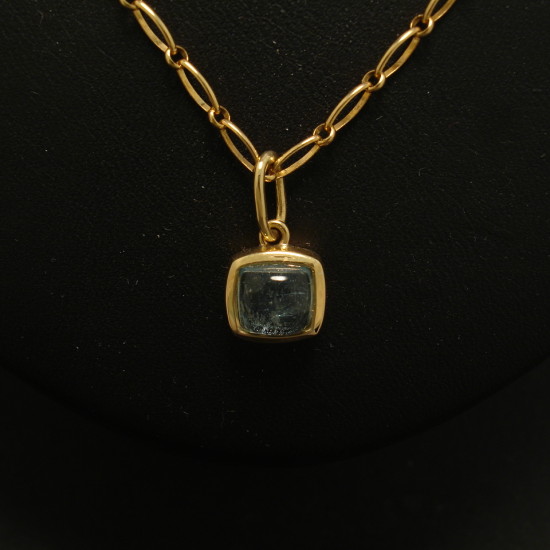 aquamarine-cushion-cut-18ctgold-pendant-02025.jpg