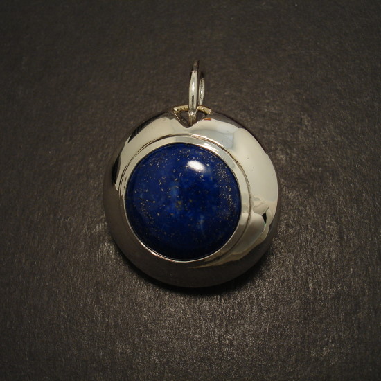 handmade-lapis-lazuli-silver-pendant-sydney-09161.jpg