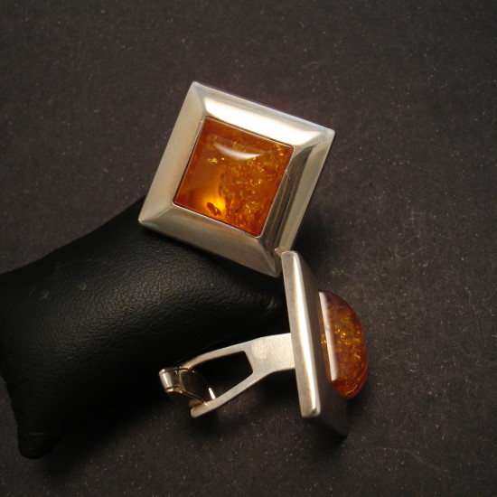mens-amber-silver-cufflinks-00060.jpg