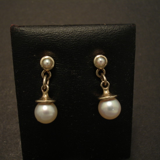 cute-pearl-9ctwhite-gold-stud-drop-earrings-09455.jpg