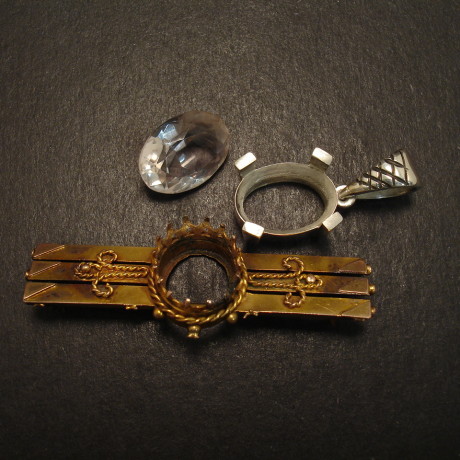 handmade-pendant-customers-quartz-brooch-09562.jpg