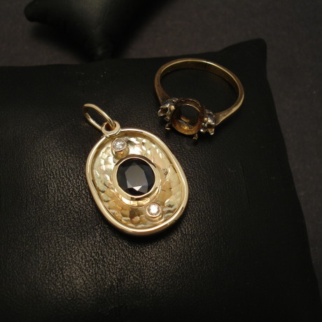pendant-custom-made-9ctgold-clients-ring-gemstones-00137.jpg