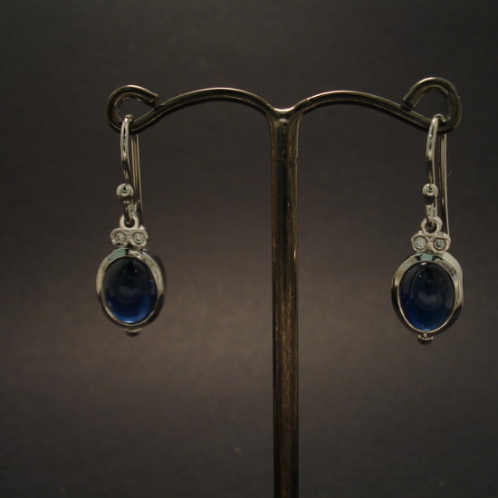 superior-sapphire-cabochons-18ctwhite-gold-earrings-00233.jpg