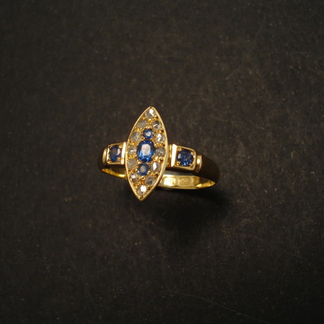 birmingham-1899-18ctgold-ring-sapphs-oldcut-diamonds-01660.jpg