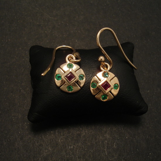 bright-emeralds-rubset-rubies-9ctrose-gold-earrings-01603.jpg