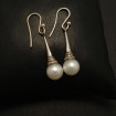 elegant-18ct-white-gold-pearls-earrings-01890.jpg