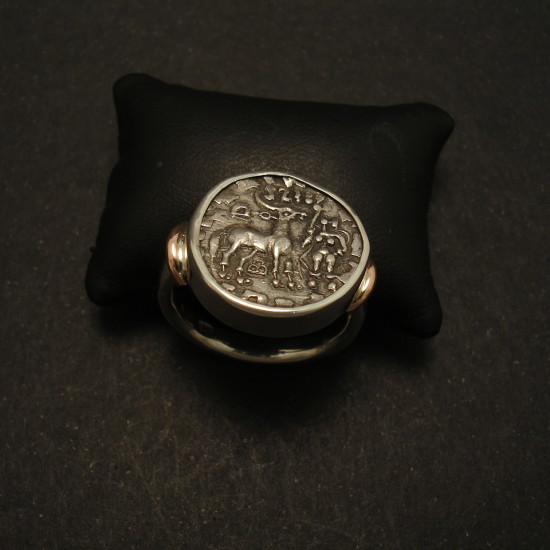 ancient-kuninda-silver-coin-ring-01674.jpg