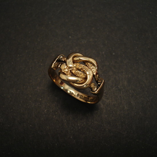 chester-1919-9ctgold-knot-ring-01769.jpg