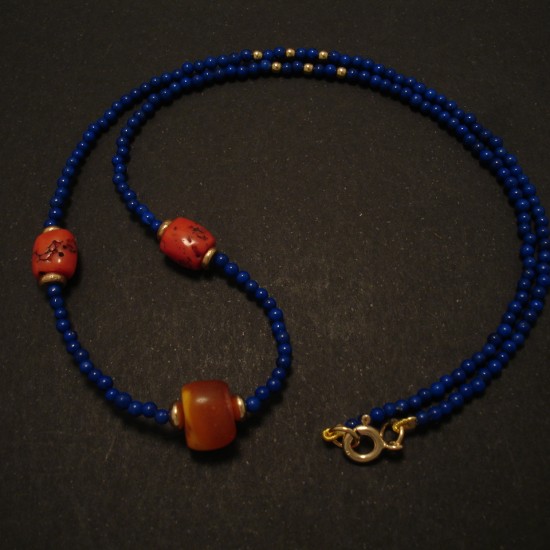 centrebead-tibetan-amber-lapis-coral-9ctgold-necklace-02547.jpg