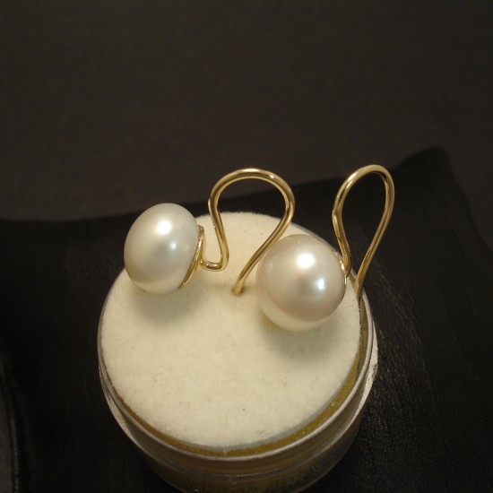 9mm-button-pearls-9ctgold-fixed-earrings-02651.jpg