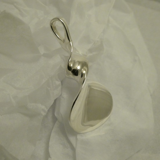 modernist-silver-twist-pendant-70517.jpg