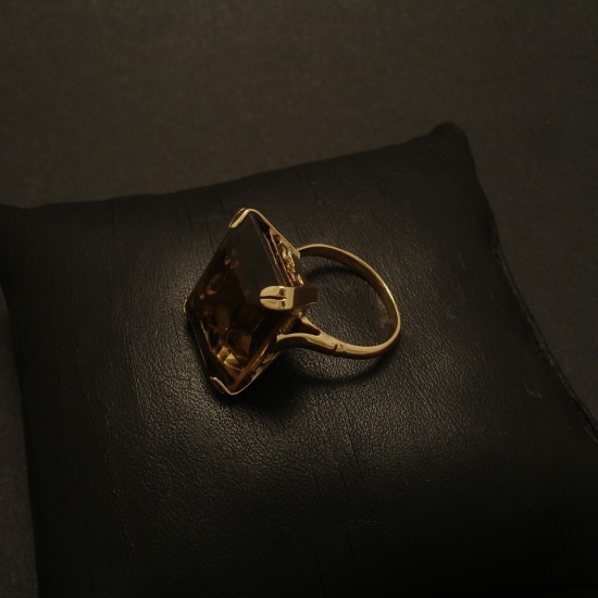 smokey-quartz-hmad-9ctgold-dress-ring-02727.jpg