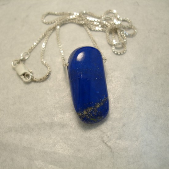 cushion-shaped-natural-lapis-lazuli-silver-chain-04322.jpg