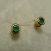 round-bright-emeralds-.36ct-18ctgold-earstuds-20769.jpg