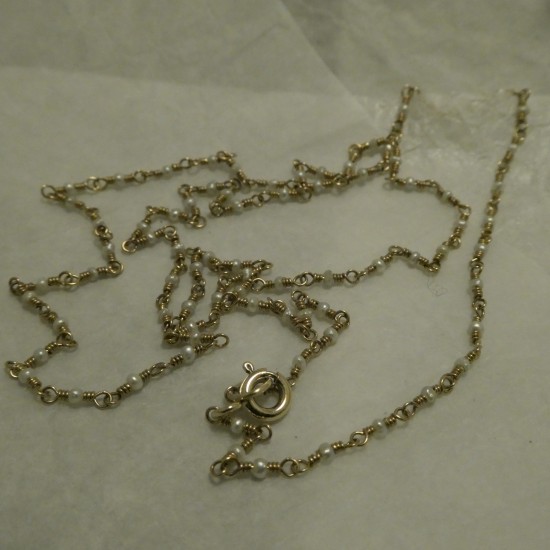 tiniest-pearls-9ctgold-wire-necklace-30242.jpg