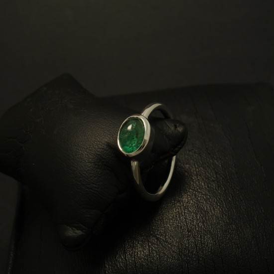 natural-green-emerald-cabochon-9ctwhite-gold-ring-03325.jpg