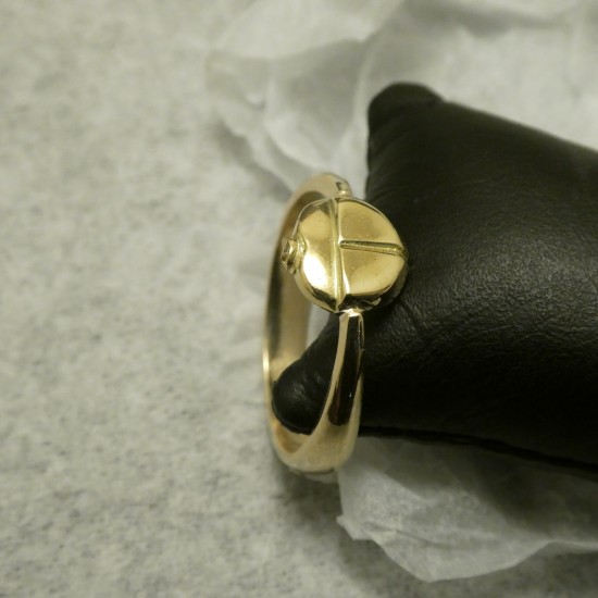small-scarab-ring-hmade-18ctgold-10524.jpg