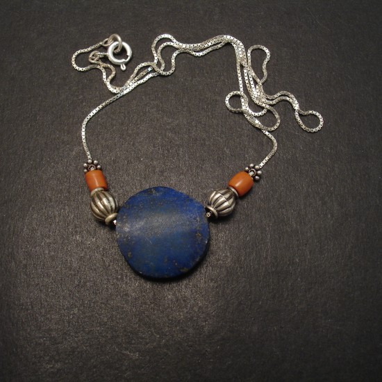unpolished-disc-lapis-lazuli-silver-chain-necklace-06968.jpg