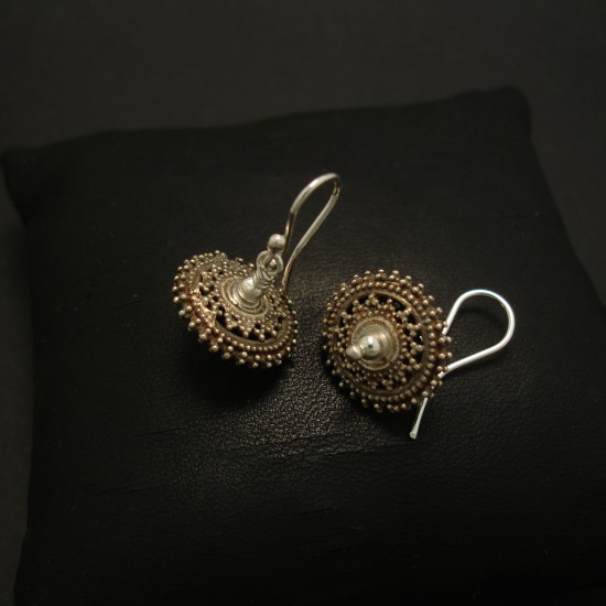 handmade-sindh-granulated-silver-earrings-03876.jpg
