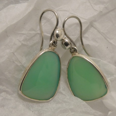 australian-green-chrysoprase-silver-earrings-90626.jpg