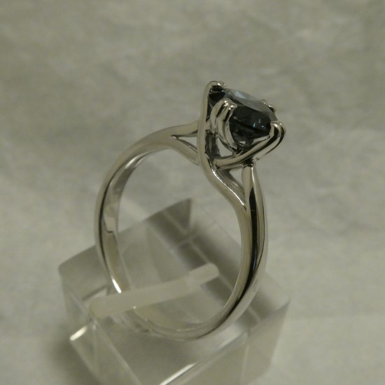 sapphire-reddestone-1.83ct-18ctwhite-gold-ring-30971.jpg