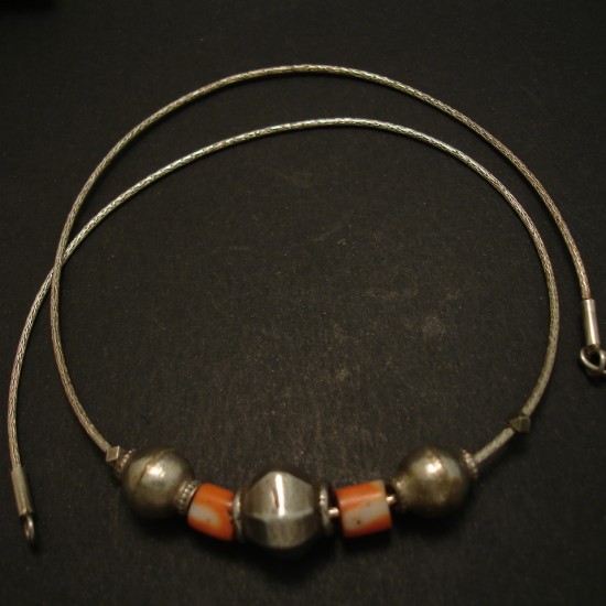 tribal-coral-old-silver-beads-silver-chain-04232.jpg