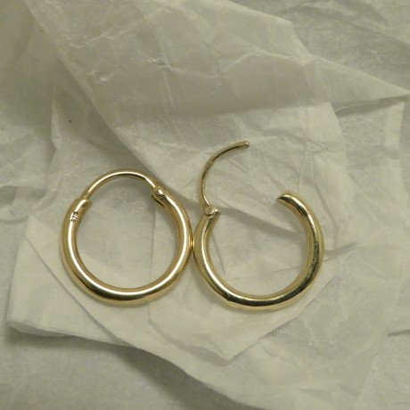 earhoops-9yellow-gold-16mm-30955.jpg