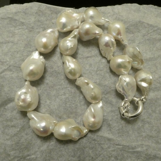 17-20mm-fwater-pearl-baroque-necklace-10169.jpg