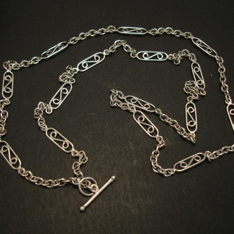 handcrafted-arts-crafts-design-silver-necklace-04154.jpg