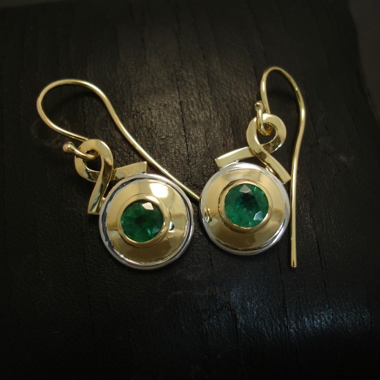 matched-natural-emeralds-18ctgold-earrings-04873.jpg