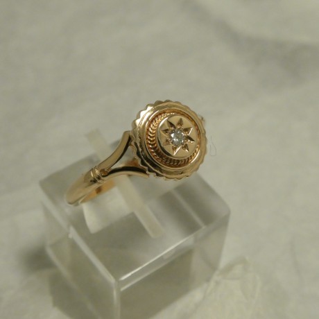 old-english-design-gold-diamond-ring-40604.jpg