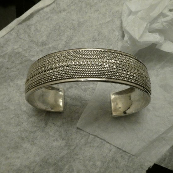 overlaid-wirework-handmade-silver-cuff-10330.jpg