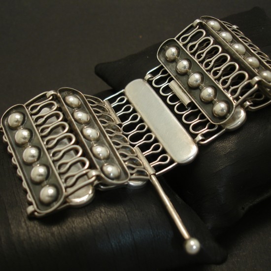 vintage-scandanavian-silver-wide-bracelet-04688.jpg