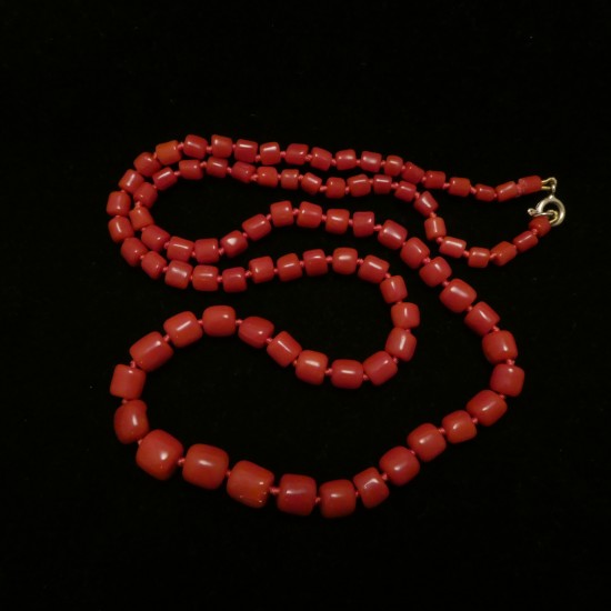 native-cut-old-red-coral-bead-necklace-00397.jpg