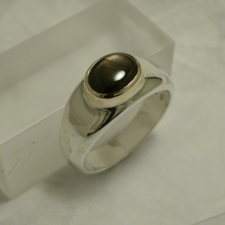 australian-black-sapphire-gold-silver-ring-40674.jpg